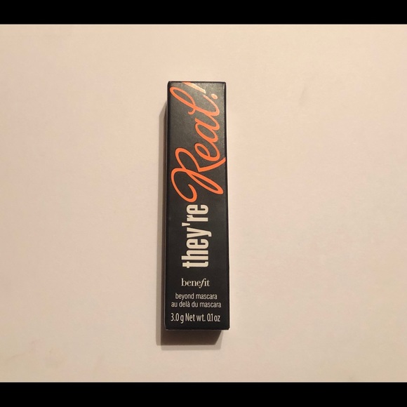 Benefit They’re Real Mascara - Picture 2 of 3